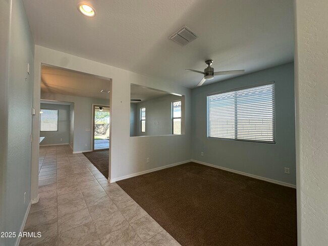 Building Photo - 18078 W Amber Ridge Way