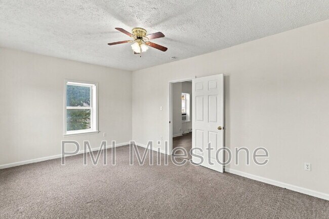 Building Photo - 9460 Williamsport Pike