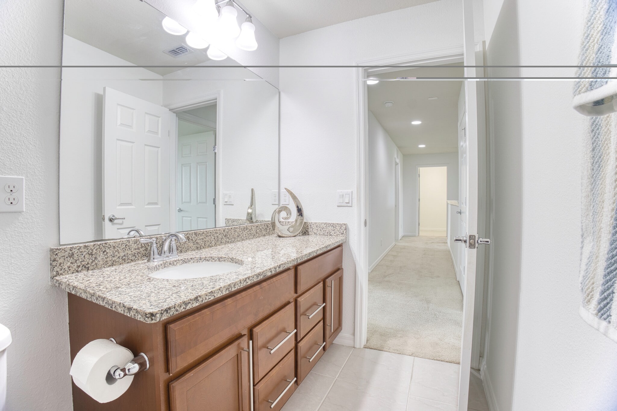 Building Photo - 5270 Brydon Woods Cir