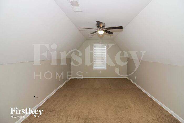 Building Photo - 5739 Eagleston Dr