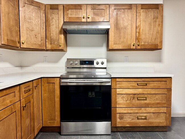 Building Photo - 3906 Forest Highland Cir