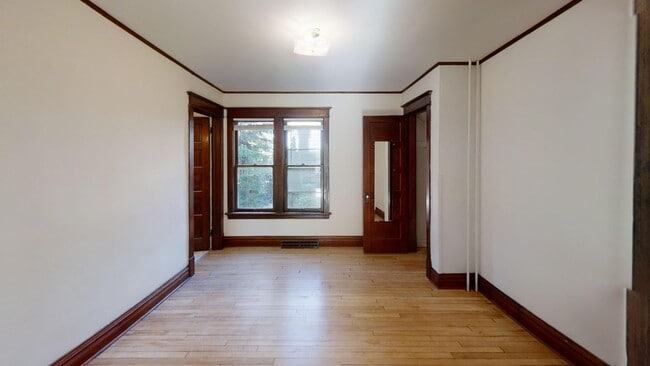 Building Photo - 5018 Tioga St