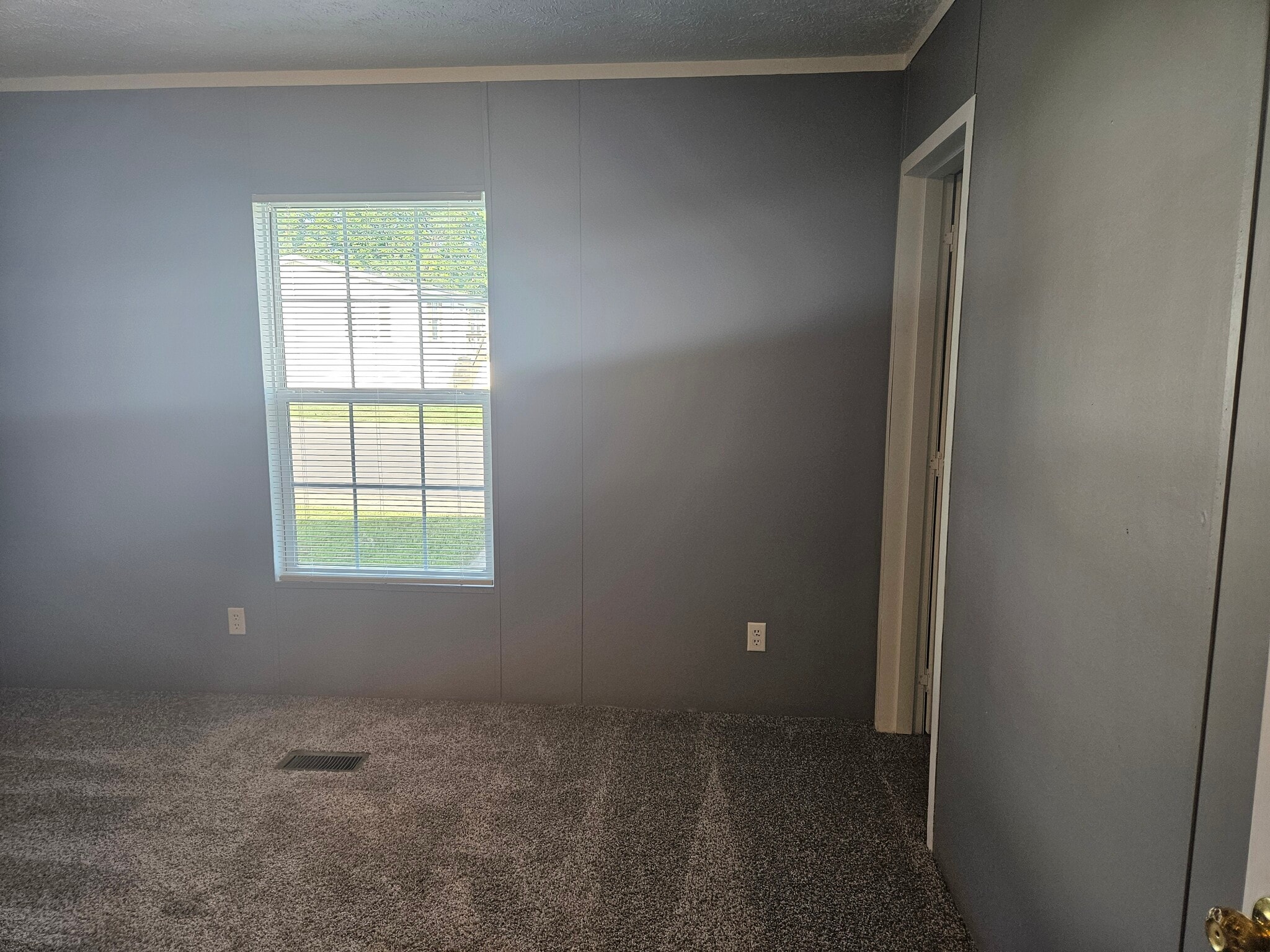 Building Photo - 39 Lynnwood Cir