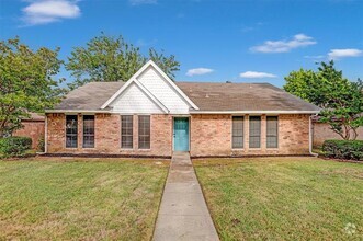 Building Photo - 204 Liberty Dr