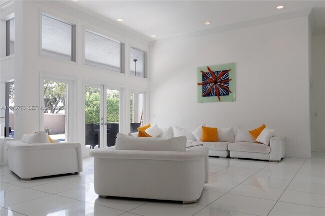 Building Photo - 671 NW 101st Terrace