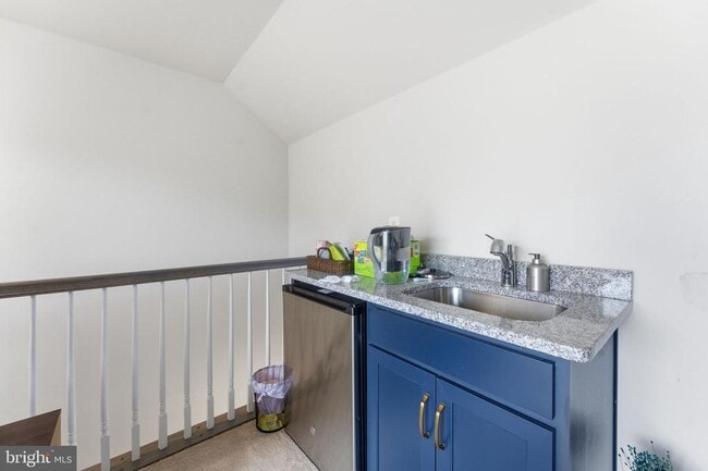 Building Photo - 2818 Dart Dr