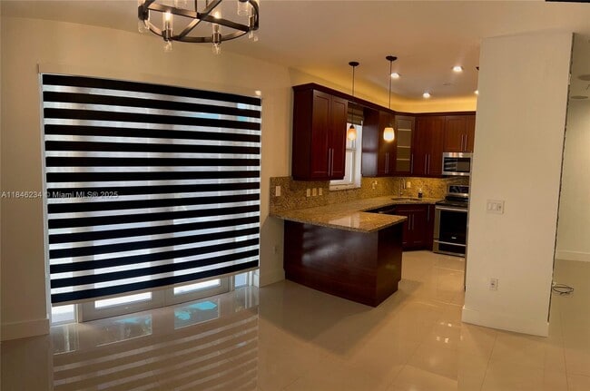 Building Photo - 12562 SW 125th Terrace