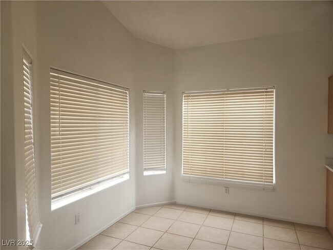 Building Photo - 7913 Turtle Island Ct