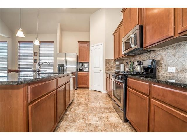 Building Photo - 1405 Nightingale Dr
