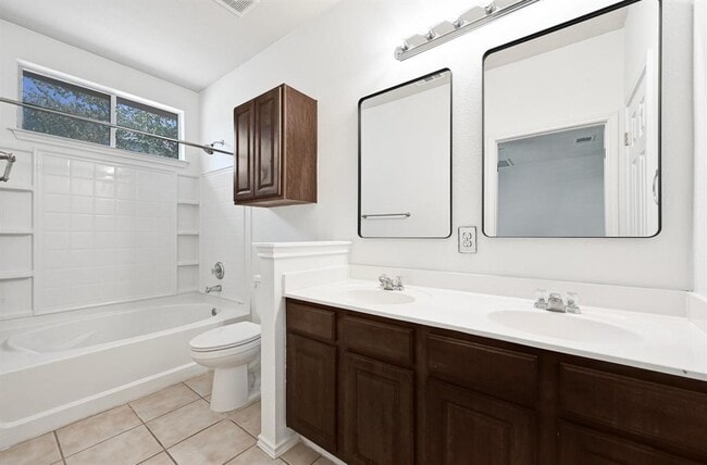 Building Photo - 9206 Brents Elm Dr