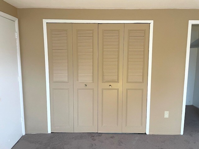 Building Photo - 66 Rittenhouse Dr