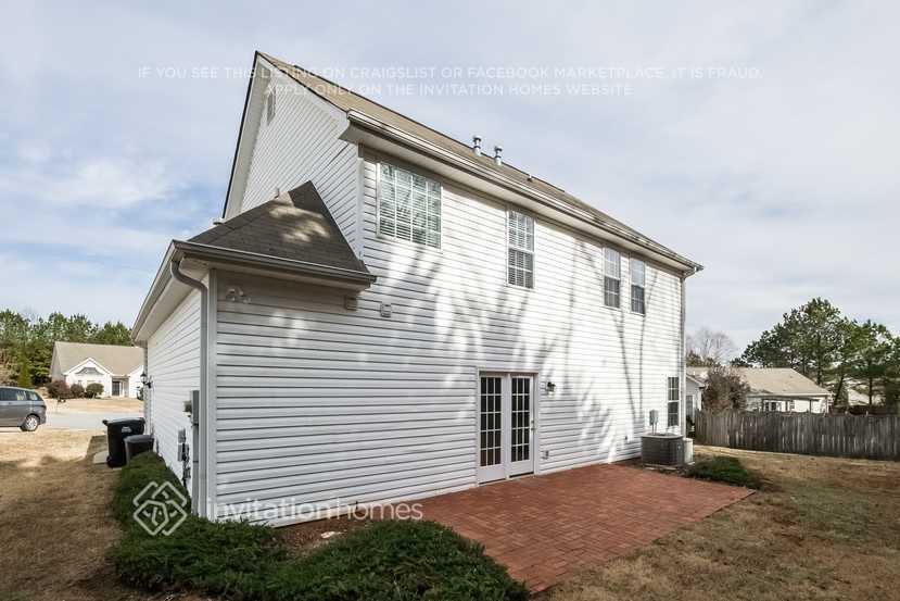 Building Photo - 407 Linda Ct