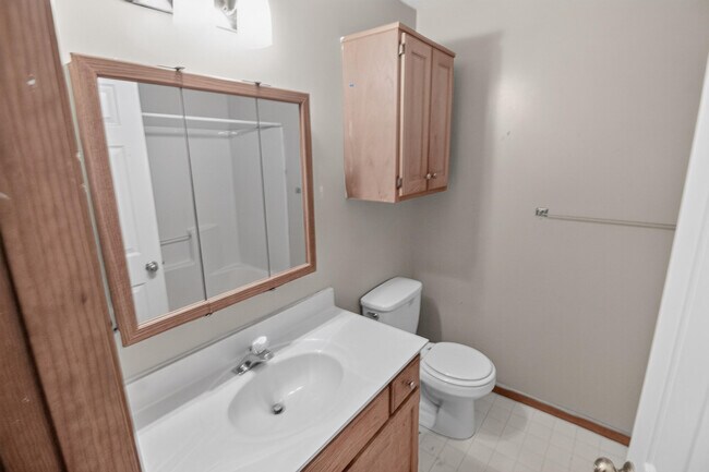 Building Photo - 5342 Godas Cir