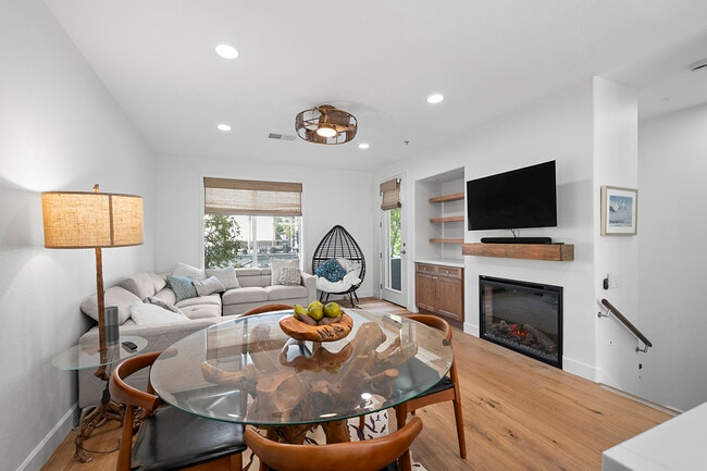 Building Photo - 4678 Nebo Dr