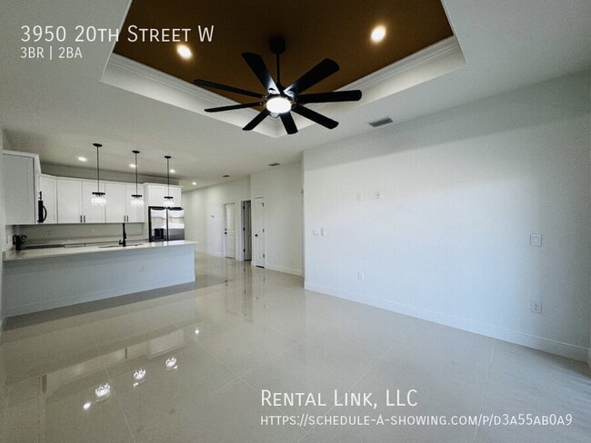 Building Photo - 3950 20th St W