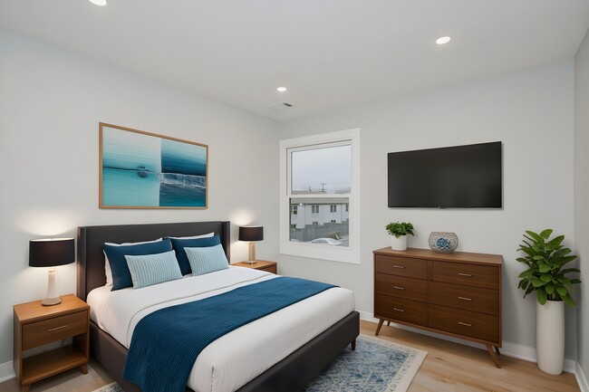 Building Photo - 1845 Bristol Walk