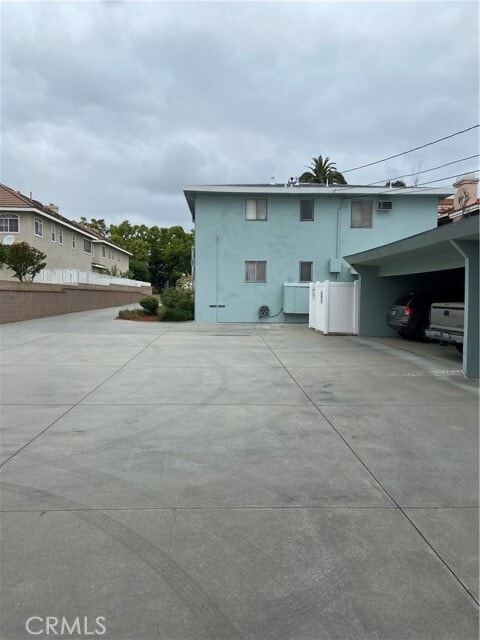Building Photo - 1032 Arcadia Ave