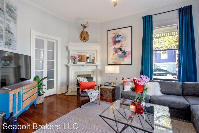 Primary Photo - 5 br, 3 bath House - 440 Habersham St