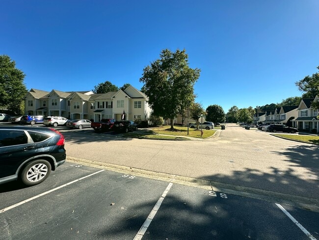 Building Photo - 114 Harbor Haven Dr