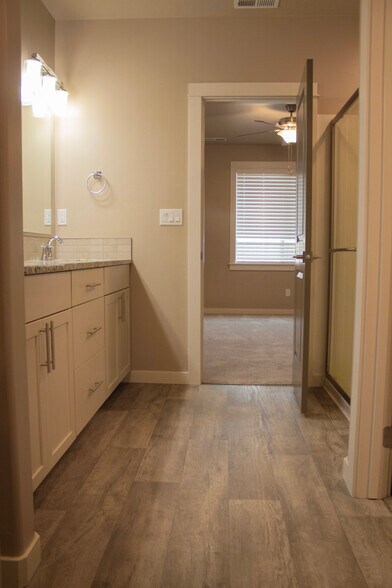 Building Photo - 10555 W Catmint Dr