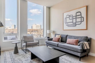 Building Photo - 370 Harrison Ave