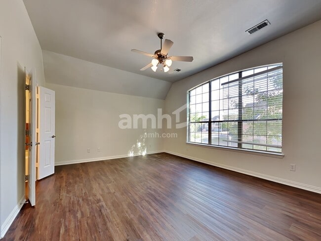 Building Photo - 1831 Leann Ln