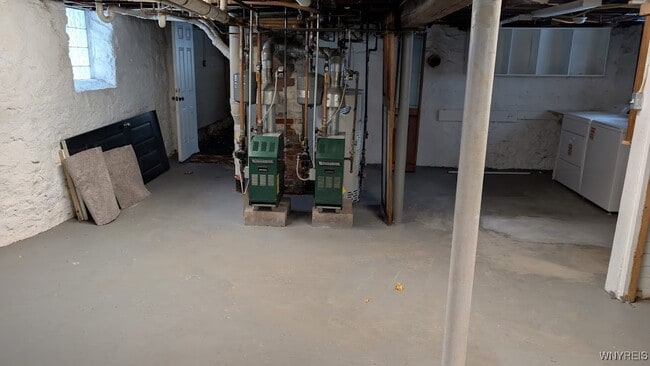 Building Photo - 166 Glen Ave