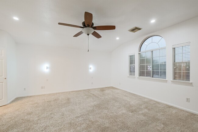 Building Photo - 15506 Anton Dr