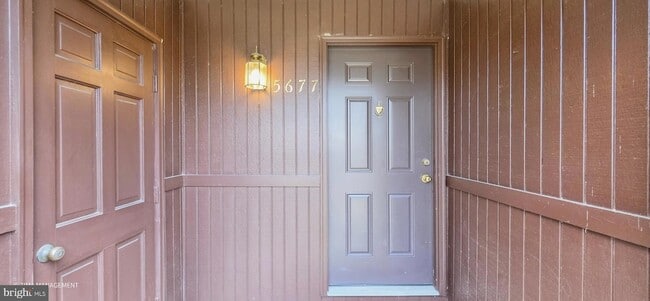 Building Photo - 5677 Phelps Luck Dr