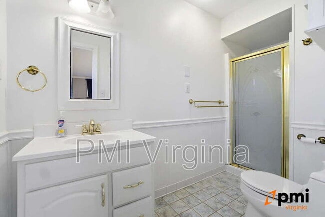 Building Photo - 436 Longleaf Rd