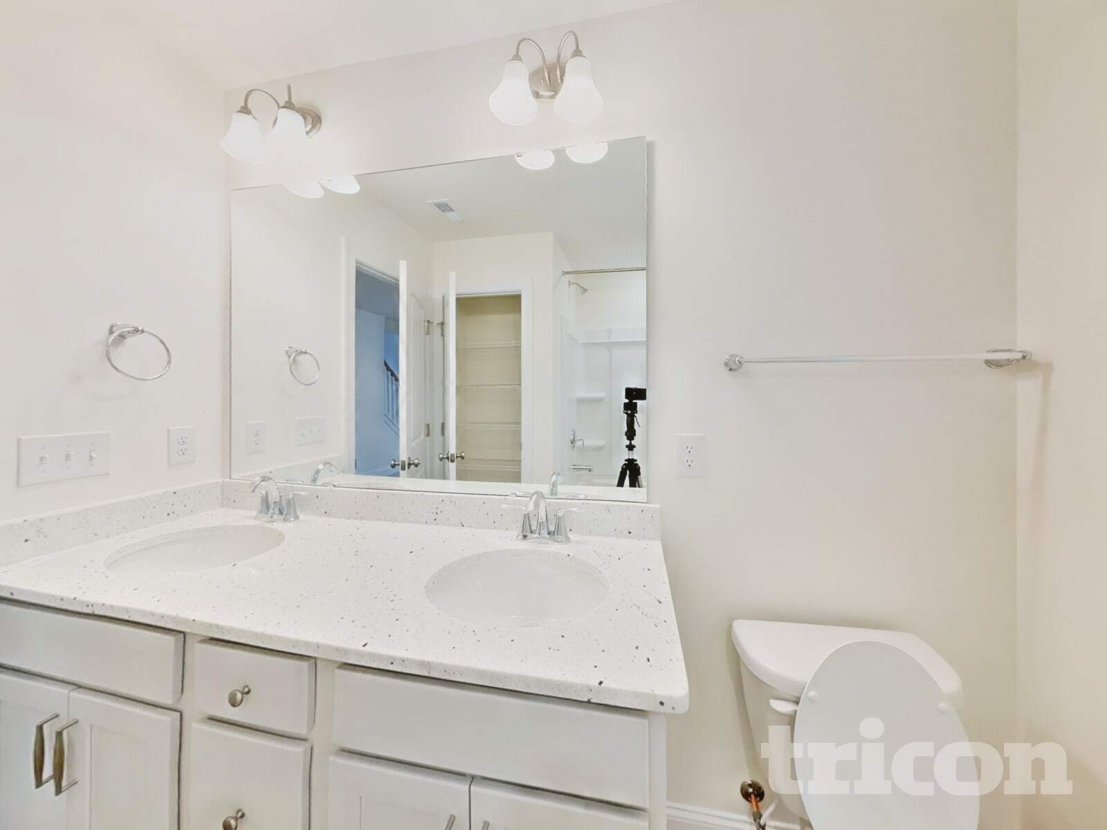 Building Photo - 129 Stallion Way