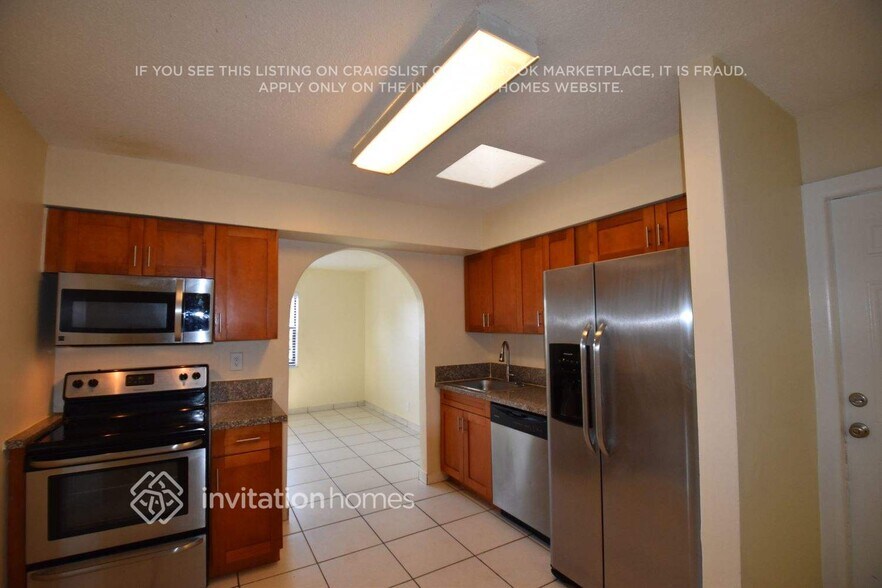 Building Photo - 7440 Johnson St