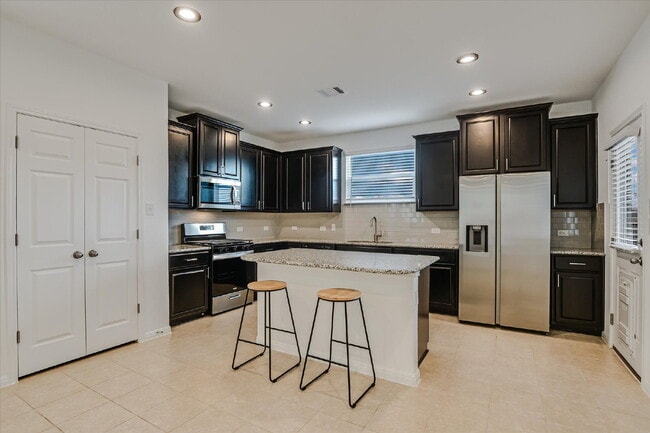 Building Photo - "Spacious 4-Bed, 3-Bath Manor Gem on Meachum Lane - 2487 Sq Ft of Comfort!"