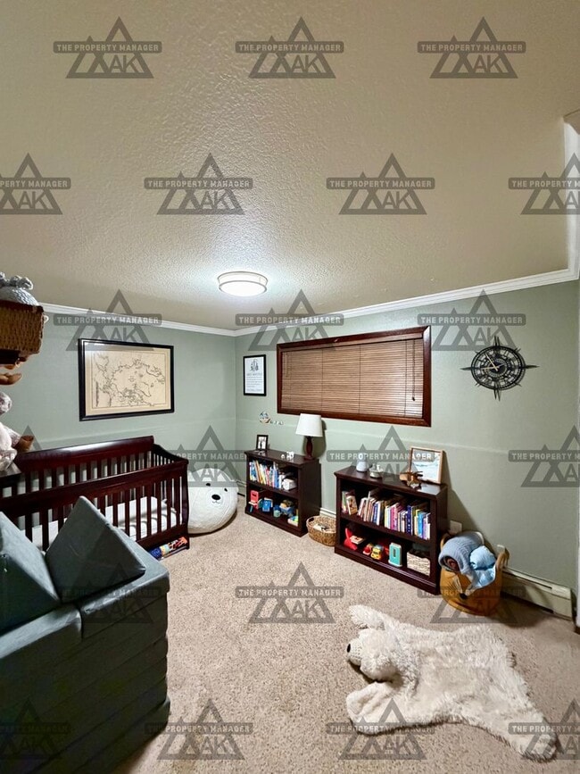 Building Photo - Spacious North Pole Home | 3 Bed, 2 Bath | Fenced Yard + Pet Friendly