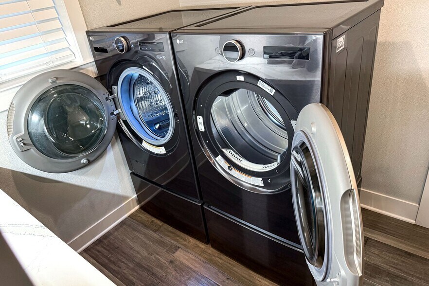 Laundry - 6307 Southern Cross Dr