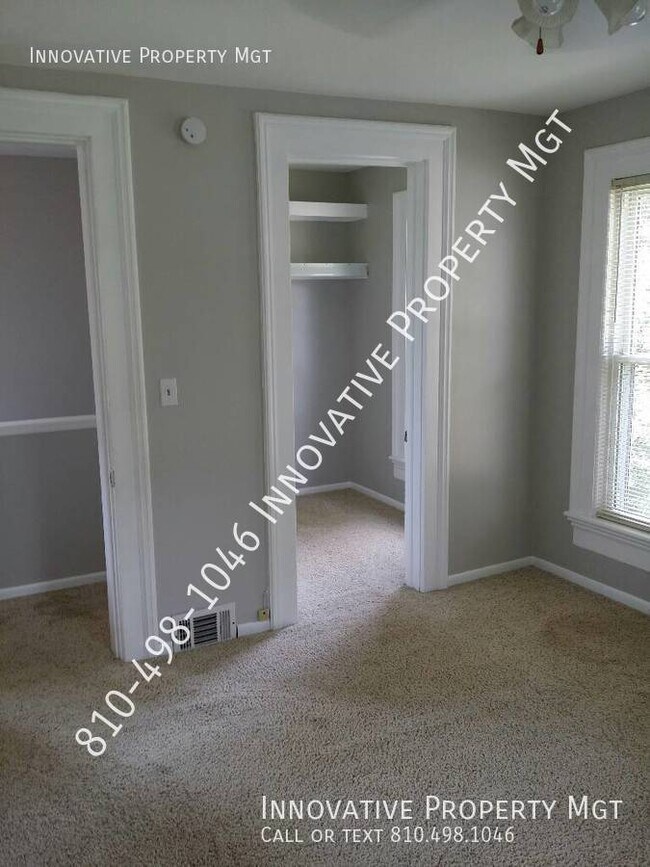 Building Photo - Spacious 4 bedroom , 1 1/2 bath home in Ga...