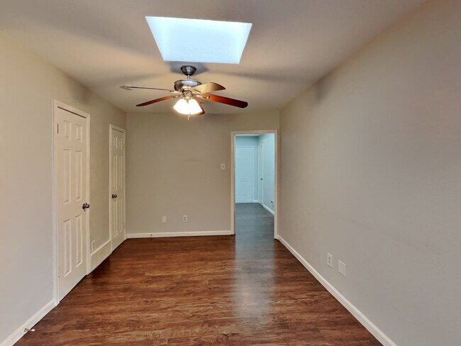 Building Photo - Spacious 3-Bed, 2-Bath Home in Allen, TX with Split Floor Plan, Double Oven & Large Shaded Backyard