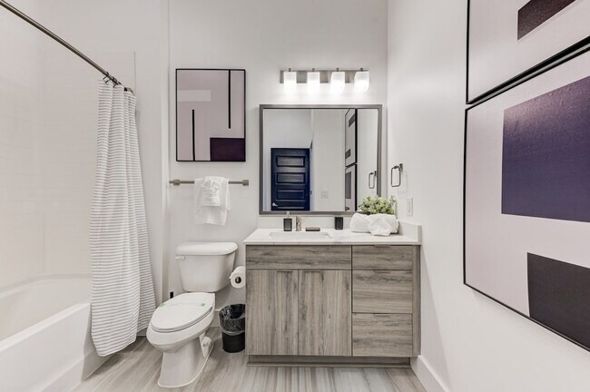 Building Photo - 1075 Peachtree Rd