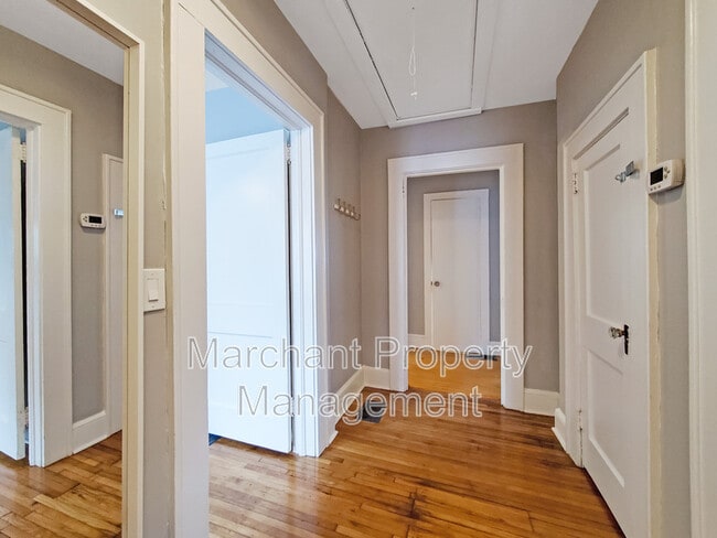 Building Photo - 114 Central Ave