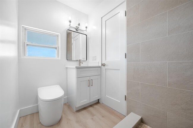 Building Photo - 7930 Causeway Blvd S