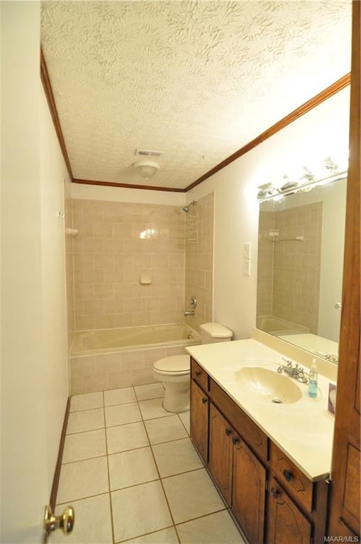 Building Photo - 5758 Carriage Hills Dr