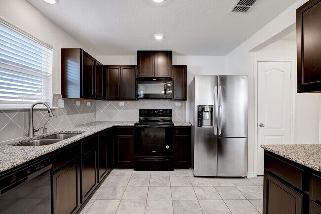 Building Photo - Two-Story Brick Home on a Quiet Cul-de-Sac...