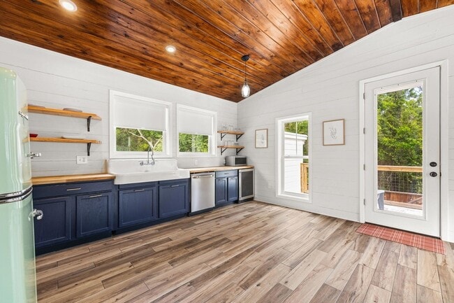 Building Photo - 52 Long Leaf Cir