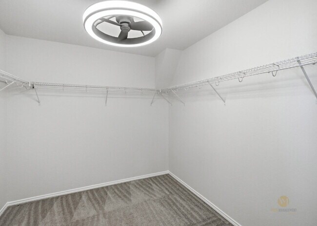 Building Photo - Welcome to this beautifully maintained 2022-built home in the Davis Ranch community!
