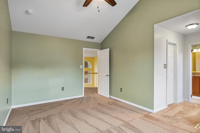 Building Photo - 177 La Costa Dr