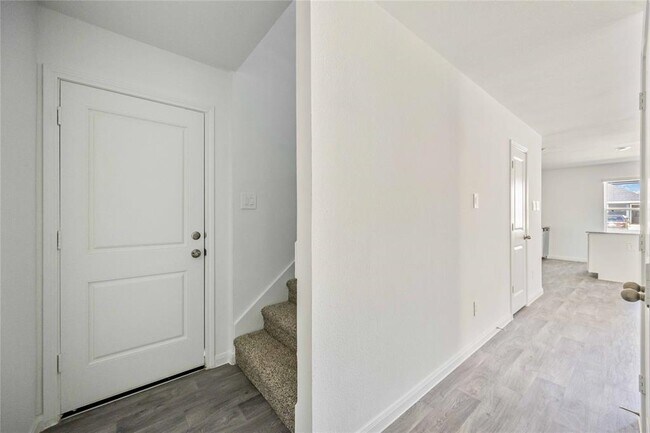 Building Photo - 16515 Jasmine Marie Pl