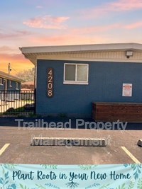 Building Photo - 4208 Lloyd St