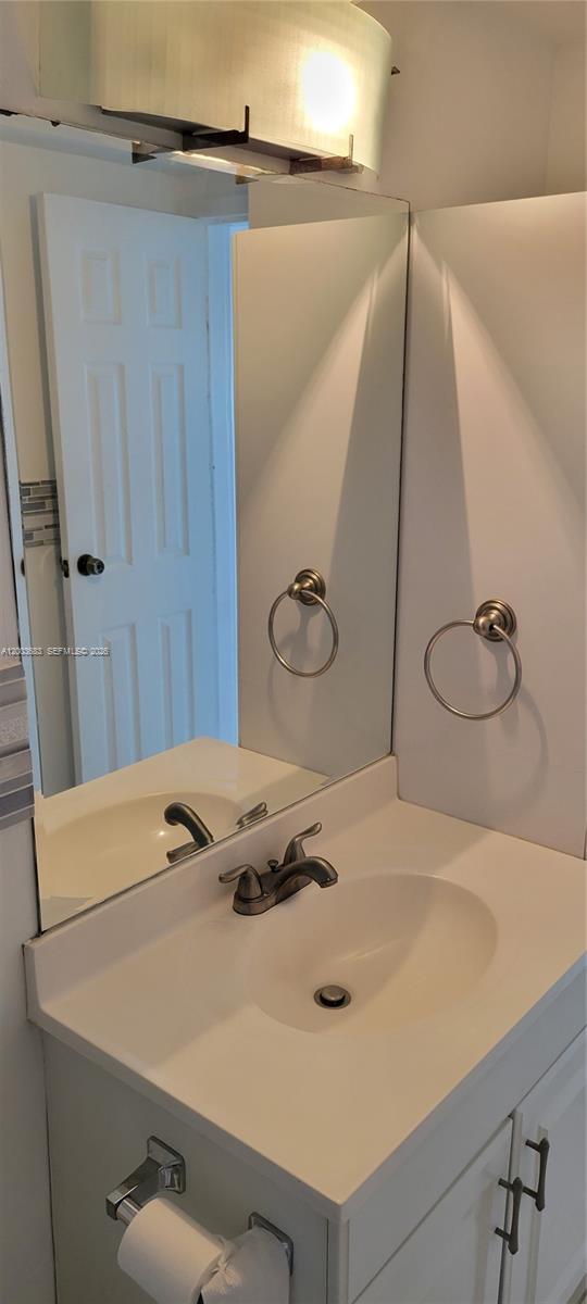 Building Photo - 13499 Biscayne Blvd