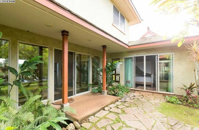 Building Photo - 10 Ulupua Pl