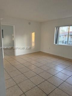 Building Photo - 510 NW 24th Ave